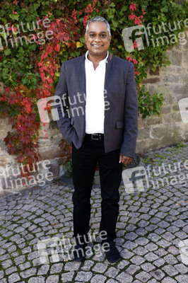 Interview mit Weihbischof Joshy Pottackal in Fulda