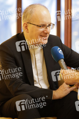 Interview mit Bischof Christian Würtz in Fulda