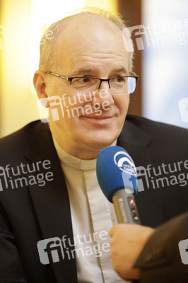 Interview mit Bischof Christian Würtz in Fulda