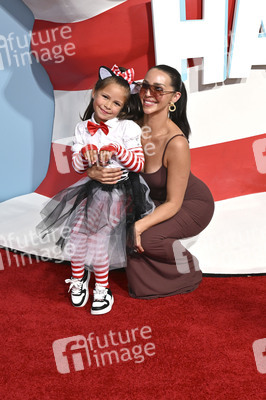 Filmpremiere 'Der Kater mit Hut' in Burbank