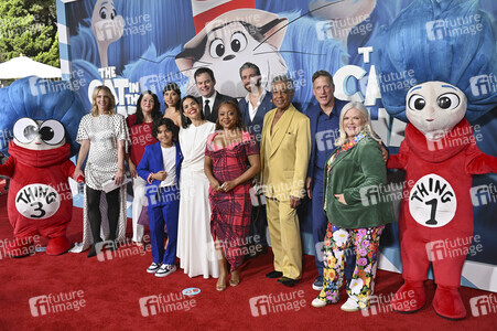 Filmpremiere 'Der Kater mit Hut' in Burbank