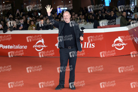 Filmpremiere 'Un tranquillo funerale di famiglia', Internationales Filmfestival Rom 2026