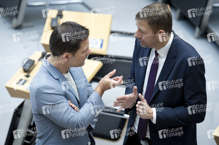 1. Plenarsitzung des neuen Berliner Abgeordnetenhauses in Berlin