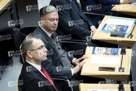 1. Plenarsitzung des neuen Berliner Abgeordnetenhauses in Berlin