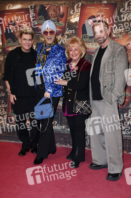 Musicalpremiere 'Salon Rosie' in Berlin