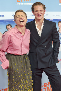 31.08.2026<br>Filmpremiere 'Das gewisse Etwas' in München