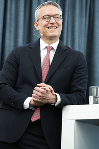 06.11.2025<br>Pressekonferenz zum Thema neue i-kfz-App in Berlin