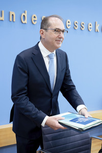 09.06.2026<br>Bundespressekonferenz 'Vorstellung der Statistik politisch motivierter Kriminalität 2025' in Berlin
