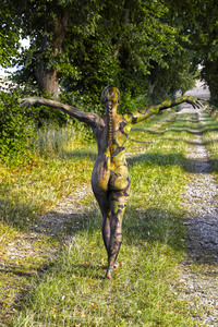 23.08.2026<br>NATURE ART: Lindenallee / Linden Avenue Bodypainting
