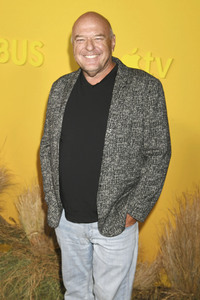 04.11.2025<br>Serienpremiere 'Pluribus - Glück ist ansteckend' in Los Angeles