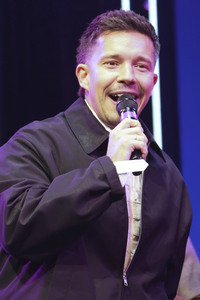 04.09.2026<br>Nico Santos besucht 'MJ - Das Michael Jackson Musical' in Hamburg