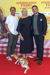 10.08.2026<br>Filmpremiere 'Steckerlfischfiasko' in München