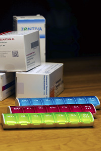 01.11.2025<br>Symbolfoto Pillenbox