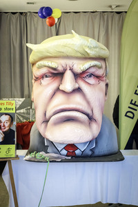 02.02.2026<br>Donald Trump aus Pappmaché in Düsseldorf