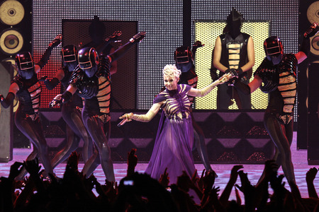 Konzert von Kylie Minogue im Konzert in Berlin