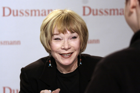 Shirley MacLaine Buch Präsentation in Berlin