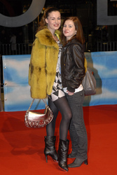 Karolin Peiter, Josefine Preuß