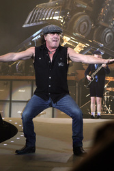 Brian Johnson, Angus Young