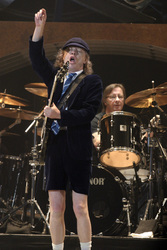 Angus Young, Phil Rudd