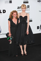 Caroline Gruosi-Scheufele, Claudia Schiffer