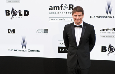 Josh Hartnett