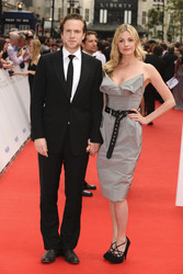 Rafe Spall, Elize du Toit