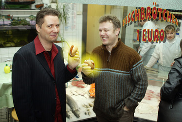 Nico Walser, Wolfgang Grieger