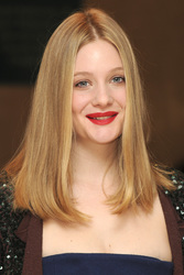 Romola Garai