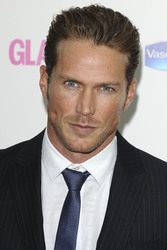 Jason Lewis