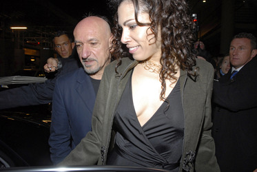 Ben Kingsley, Daniela Lavender