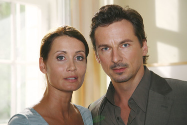 Anja Kling, David C. Bunners