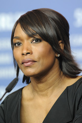 Angela Bassett