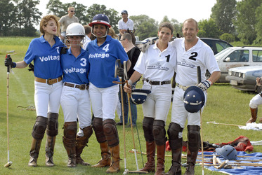 Julia Malik, Bettina Hoy, Rosalind Baffoe, Heino Ferch, Marie-Jeanette Steinle