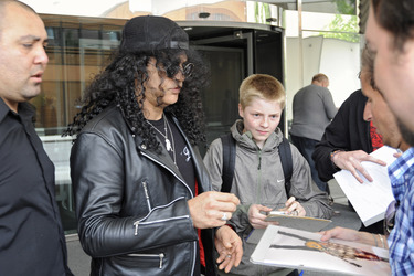 Slash (Slash's Snakepit, Guns N' Roses, Velvet Revolver)