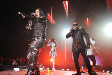 Taboo, Fergie, Apl.de.ap, Will.i.am (Black Eyed Peas)