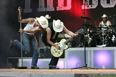 Alec 'Boss Burns' Völkel, Sascha 'Hoss Power' Vollmer, Ansgar 'Frank Doe' Freyberg (The BossHoss)