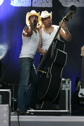 Alec 'Boss Burns' Völkel, André 'Guss Brooks' Neumann (The BossHoss)