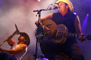 Alec 'Boss Burns' Völkel, Sascha 'Hoss Power' Vollmer (The BossHoss)