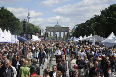 Fernsehturm und Brandenburger Tor
