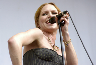 Nina Persson