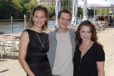 Nina Kronjäger, Barnaby Metschurat, Viktoria Gabrysch