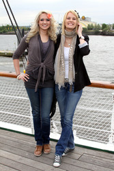 Sarah Knappik, Monica Ivancan