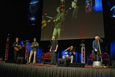 Casey Biggs, Steve Rankin, Vaughn Armstrong, William Jones, Richard Herd