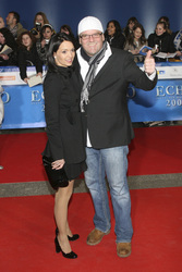 DJ Ötzi mit Begleitung