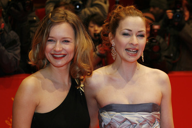 Stefanie Stappenbeck, Loretta Stern