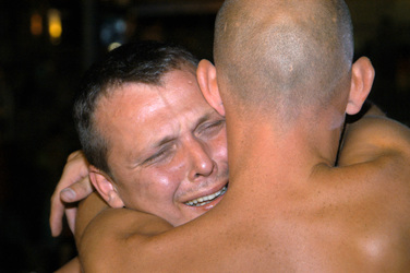 Enttäuschte deutsche Fans auf der Fanmeile am Brandenburger Tor