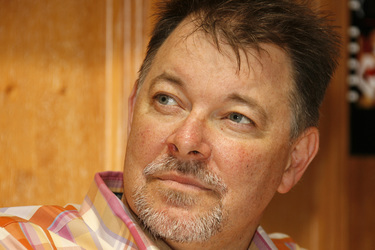 Jonathan Frakes