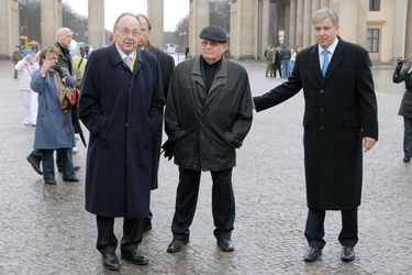 Hans-Dietrich Genscher, Michail Gorbatschow, Klaus Wowereit
