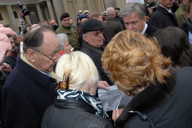 Barbara und Hans-Dietrich Genscher, Michail Gorbatschow mit Enkeltochter Anastasia Virganskaya, Klaus Wowereit