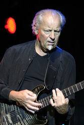 Martin Barre
